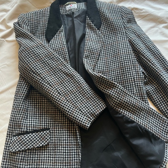 Vintage Chemistry Black and White Houndstooth Wool Blazer - Picture 8 of 12